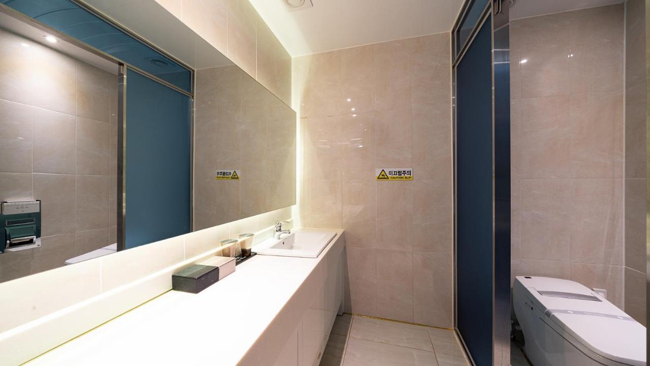 Hotel The One Yeosu Exterior foto